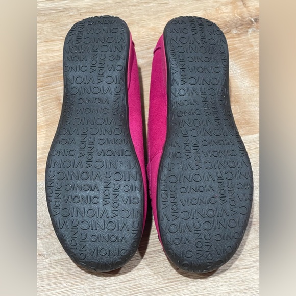 NEW Vionic | Pink Petaluma Suede Loafer Size 7.5 - Picture 8 of 9